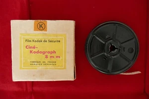 Ciné-Kodagraph Film 8mm Une chasse à l'homme - Film Kodak - Picture 1 of 9