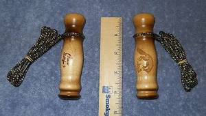 Kaninchenquietscher oder Raubtierruf gemacht & signiert von Pennsylvania Amish Craftsman - Bild 1 von 1