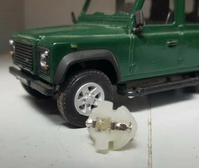 Land Rover Defender 90/110 TDI Dash Instrument Warning Light Bulb Holder RTC3878 - Image 1 of 4