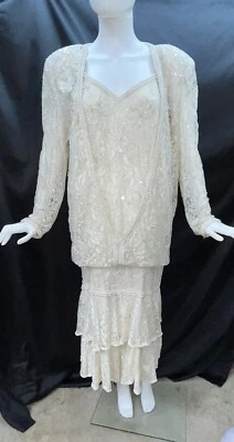 Vestido de novia inspirado en el Art Deco cintura caída lentejuelas encaje perlas Laurence Kazar L Foto 1 de 4