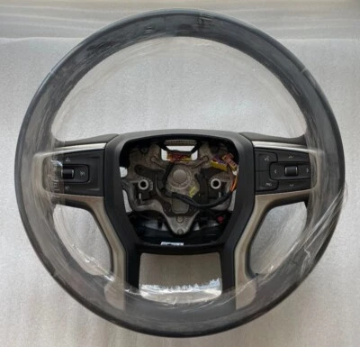 OEM factory original black leather silver syn steering wheel for some 19+ Chevy Foto 1 de 4