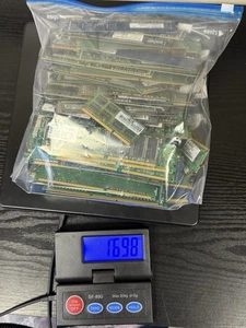 1,69kg Schrott RAM zur Goldgewinnung - gemischte Module - 99p Auktion - keine Rücknahme - Bild 1 von 3