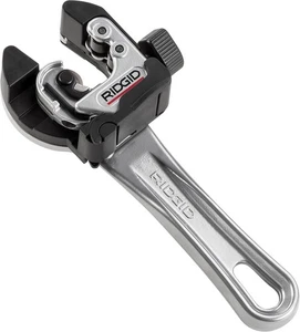RIDGID 32573 Model 118 2-in-1 Close 13 x 6.75 x 2 inches, Silver/Black  - Picture 1 of 11