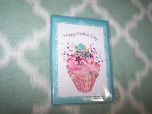 Papyrus Muttertag Grußkarte und Umschlag ~ rosa Cupcake - Bild 1 von 2