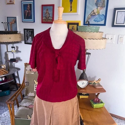 Blusa estilo años 40 vintage l rojo intenso | lazo l M L | l años 40 70 Foto 1 de 4