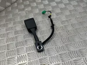 Alfa Romeo Stelvio Front Seat Belt Buckle 30208794D OS Driver Right - Picture 1 of 6