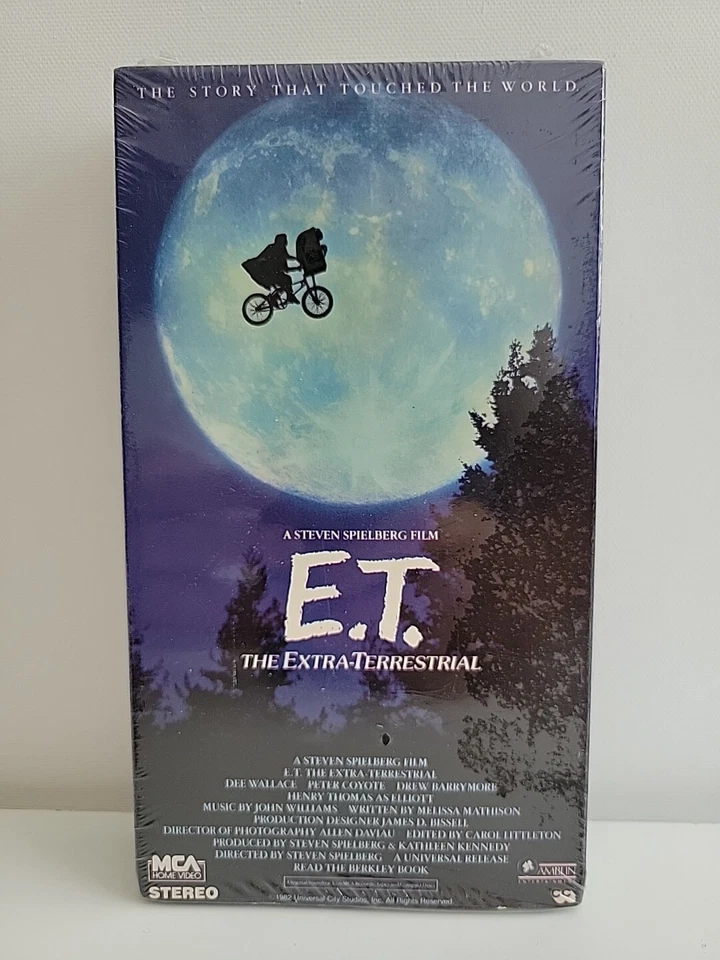 E.T. The Extra Terrestrial VHS Tape Black & Green Flap Tape New Sealed - Image 1 of 4