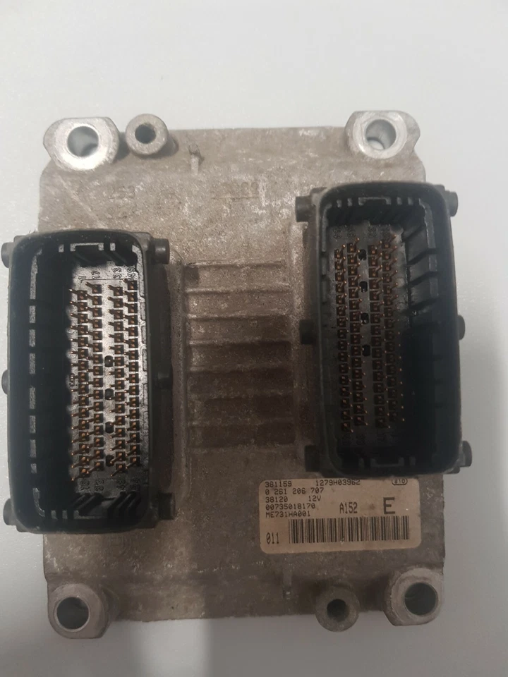 Centralina motore ALFA ROMEO 2.0 0261206707 (2) - Immagine 1 di 1