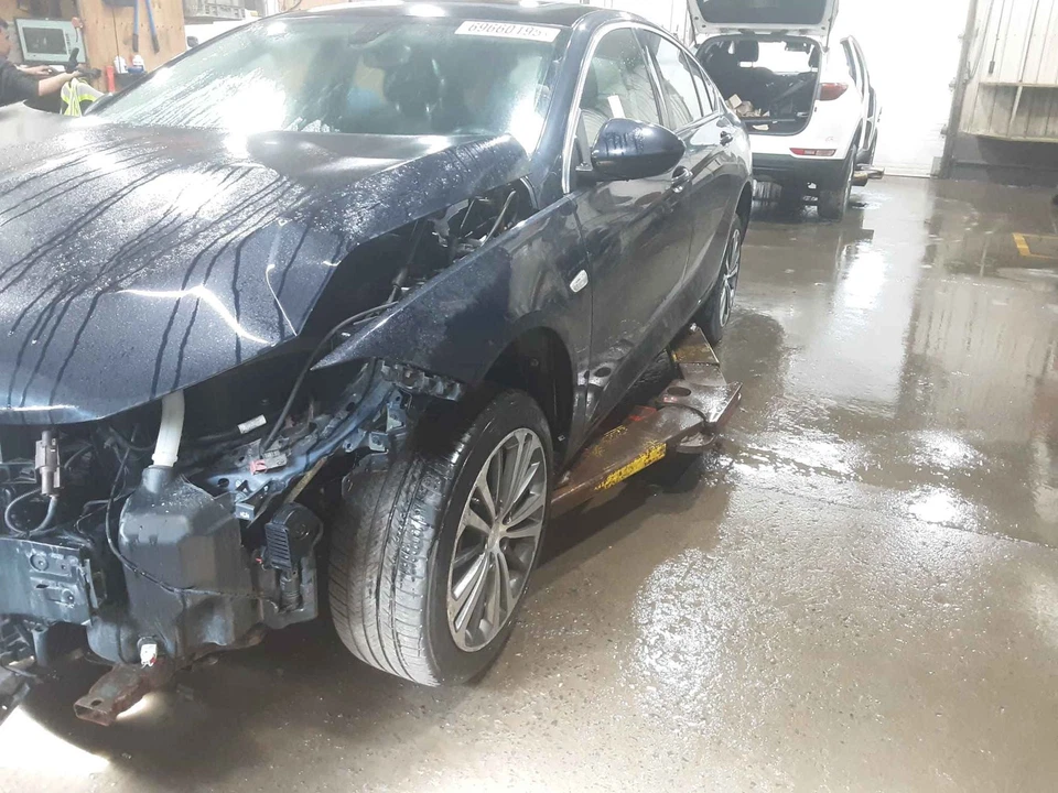 Used Differential Carrier Assembly fits: 2018 Buick Regal rear axle Grade A - Image 1 of 4