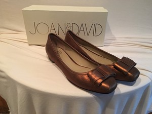 joan and david flats