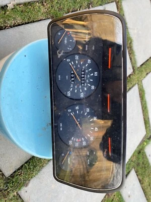 Cuadro de instrumentos BMW e21 320i Foto 1 de 4