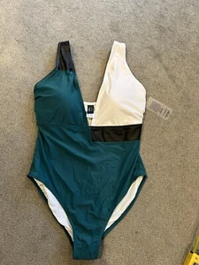 Gabifresh X Swimsuits for All Color Block Swimsuit Women’s Size 20 D/DD - Picture 1 of 15