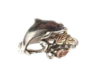Riddles Jewelry RGC Dolphin Black HIlls Sterling Silver 12k Gold Leaves 7.5 Ring - Image 1 of 4
