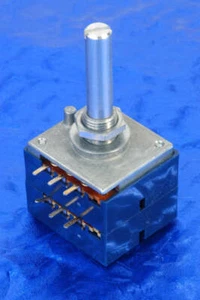 Alps Pot, Blue Velvet 250K Stereo, RK27112 - Picture 1 of 3