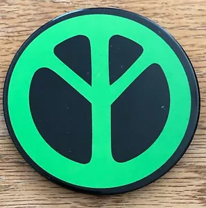 Peace Pinback Pin Jumbo Vintage Original Green Power 60er Jahre New Old Stock - Bild 1 von 3