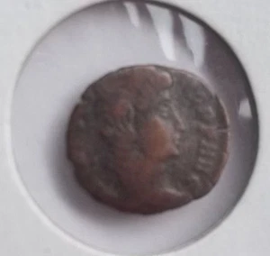 CONSTANTINE II ANCIENT COIN, VICTORY WREATH ON BACK. 27 AD bronze. - Picture 1 of 2