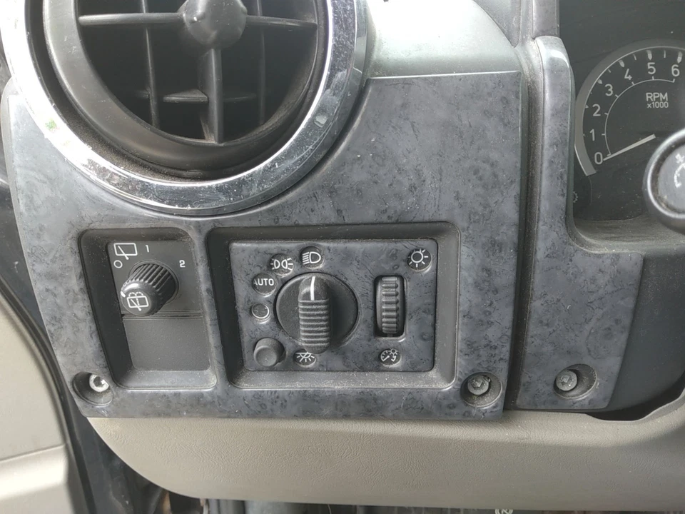 06 Interruptor de faros HUMMER H2 (dash Mtd) Foto 1 de 1