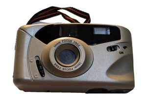 35mm Focus Free Lightweight Film Photography Point & Shoot Camera - Picture 1 of 5