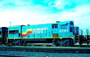 ORIGINAL KODACHROME SLIDE SEABOARD SYSTEM U-23B #2751 MARCH 27, 1985 - Picture 1 of 1