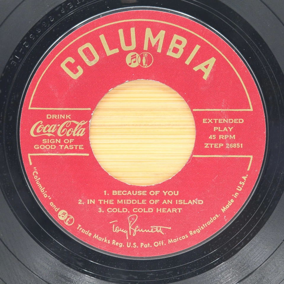 TONY BENNETT - AUTOGRAPHED EDITION OF HITS - POP JAZZ 45 COCA-COLA COLUMBIA - Image 1 of 2