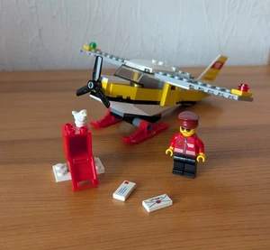 LEGO City 60250 Post Flugzeug Briefkasten Brief Pilot Postflugzeug - Bild 1 von 7