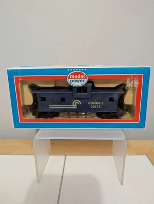 N Scale Model Power Cupola Caboose Conrail 22138 Blue Freight Train Car In Box - Image 1 of 4