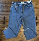 Abercrombie & Fitch Curve Love The Mom High Rise Jeans | Size: 32/14 Long - NWT