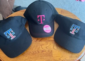 T-Mobile Mütze Set - Vintage Baseball Caps - Bild 1 von 6