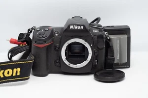 NIKON D300s 12.3Mpix DSLR DIGITALE SPIEGELREFLEXKAMERA + 2 AKKUS/LADEGERÄT/GURT/KABEL - Bild 1 von 6