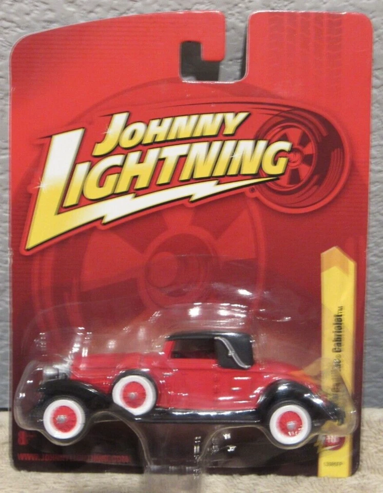 Johnny Lightning 1931 Chevy Cabriolet Diecast Car Release 18 Red 2011 - Image 1 of 1