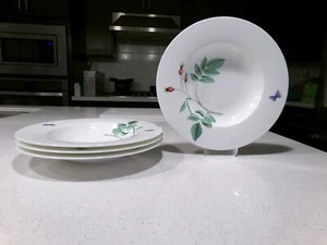 VILLEROY BOCH WILDBERRIES RIMMED SOUP BOWL - Picture 1 of 3