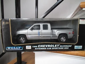 1/18 Welly Diecast 1999 Chevy Silverado Silver NOS - Picture 1 of 2