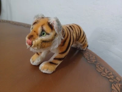 Steiff Vintage Prowling Running Green Eyed Tiger - Image 1 of 4