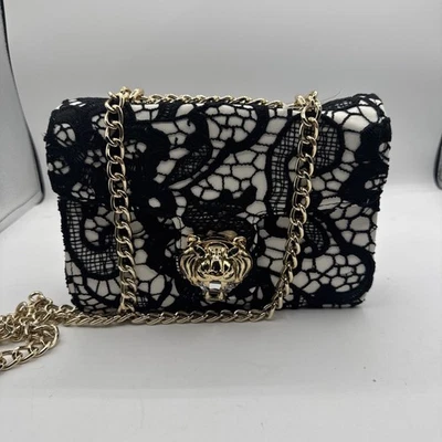 Betsey Johnson negro/blanco con hebilla de tigre y cadena dorada Foto 1 de 4