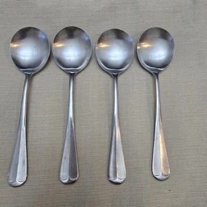 4 PRESENT MOUNT VERNON STAINLESS SATIN 6 5/8" ROUND BOWL SOUP SPOONS JAPAN - Picture 1 of 1
