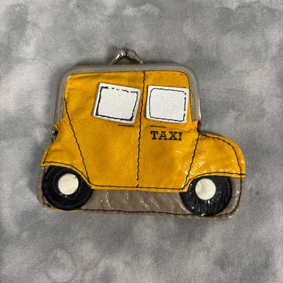Monedero de taxi de Japón Vtg de los años 60 con candado de beso de cuero sintético amarillo Foto 1 de 4