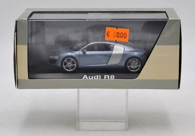 DIE CAST 1/43 " AUDI R8 - JET BLAU " MINICHAMPS  (501 0618423) - Immagine 1 di 2