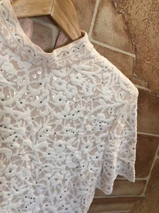 St. John Evening Marie White Flowers Rhinestone Sequins Knit Top Blouse 6 - Picture 1 of 9