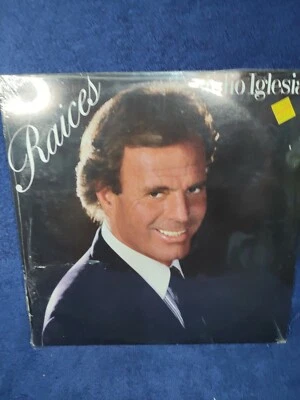 JULIO IGLESIAS 80's ( RAICES ) very rare Columbia Made At México factory Sealed  - Image 1 of 4