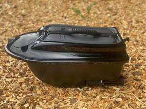 Boatman Actor Plus. Mid Sized Bait Boat With Large Single Or Twin Hopper Options
