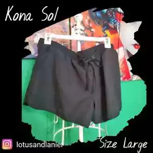 Kona Sol schwarze Shorts mit hoher Abdeckung Größe Large - Bild 1 von 6