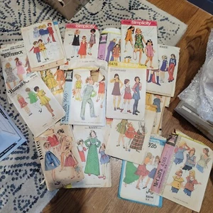 20 VTG PATTERNS SEWING 60's 70's SIMPLICITY MCCALLS CHILDREN GIRLS SIZES - Picture 1 of 4