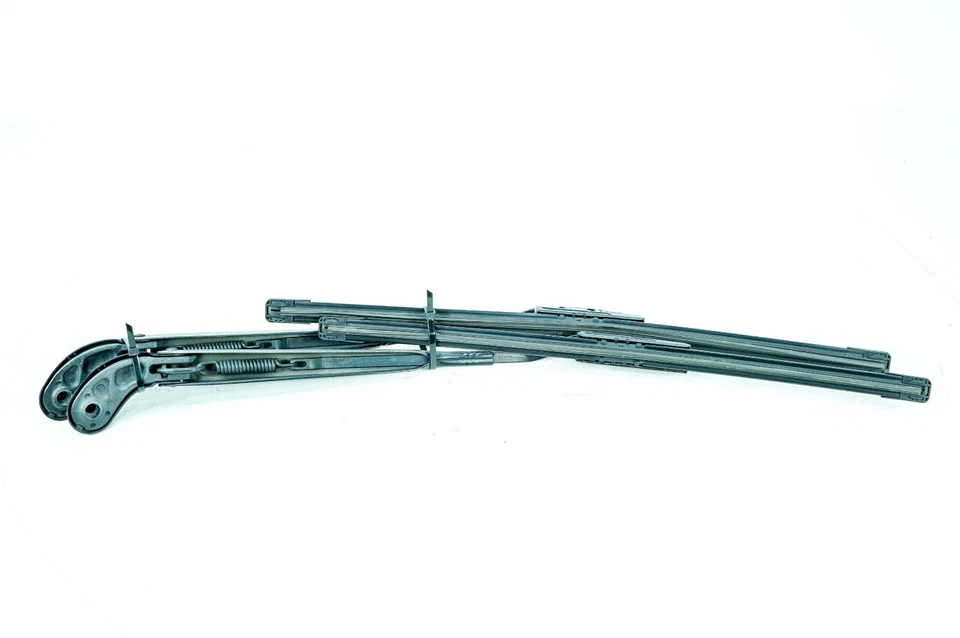 07-13 Mini Cooper Clubman OEM limpador de para-brisa dianteiro conjunto de braços 5102 - Imagem 1 de 4