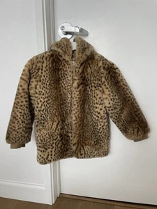 Girl’s Bonton Faux Fur Leopard Print Zip Up Hooded Jacket Size 8 - Picture 1 of 4