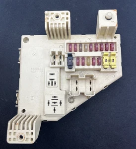 1998-2002 Dodge Ram 2500 3500 Interior Dash Fuse Box Panel Cummins Diesel - Picture 1 of 9