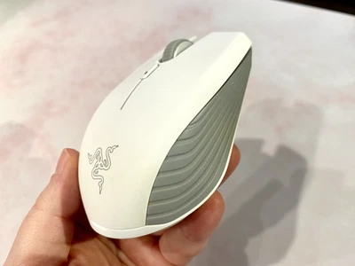 Razer Atheris Wireless Mouse 7200 DPI Wireless Bluetooth Mercury White - Image 1 of 4