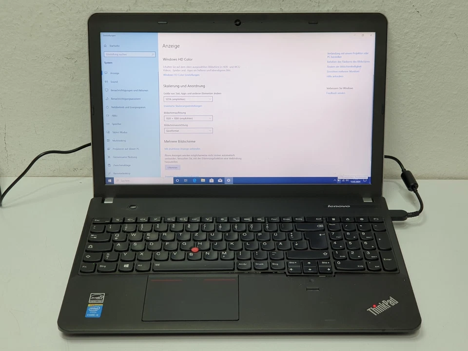 Lenovo ThinkPad E540 i5 256GB SSD 8GB Notebook Laptop Windows 10 Pro GT740 15,6" - Bild 1 von 4