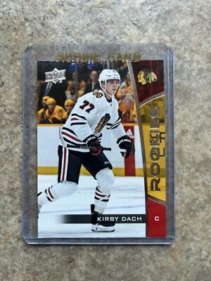 2019-20 UPPER DECK NHL ROOKIES BOX SET #6 KIRBY DACH CHICAGO BLACK HAWKS - Image 1 of 2