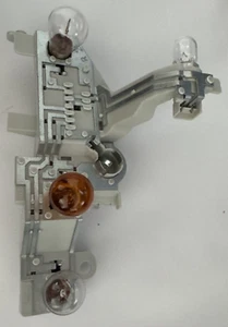 NEW BMW 1 SERIES E81 E87 2007–2011 LCI RIGHT SIDE REAR LIGHT BULB HOLDER 7164964 - Picture 1 of 2