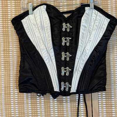 Corsé de colección gótico para mujer 28 Aster gancho oscilante bruja caprichosa juegos con disfraces gótico Foto 1 de 4